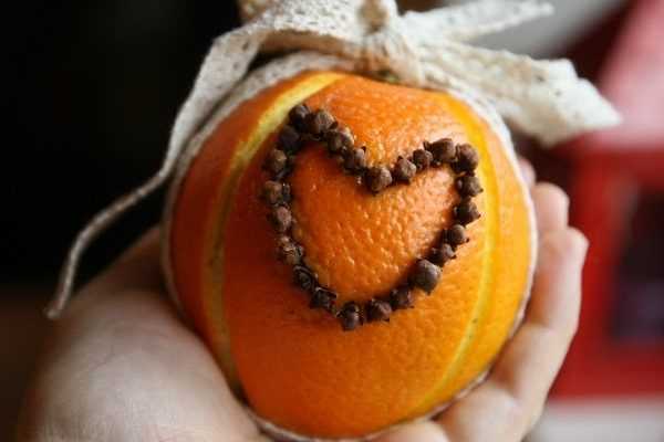 Come realizzare delle mele d'ambra?