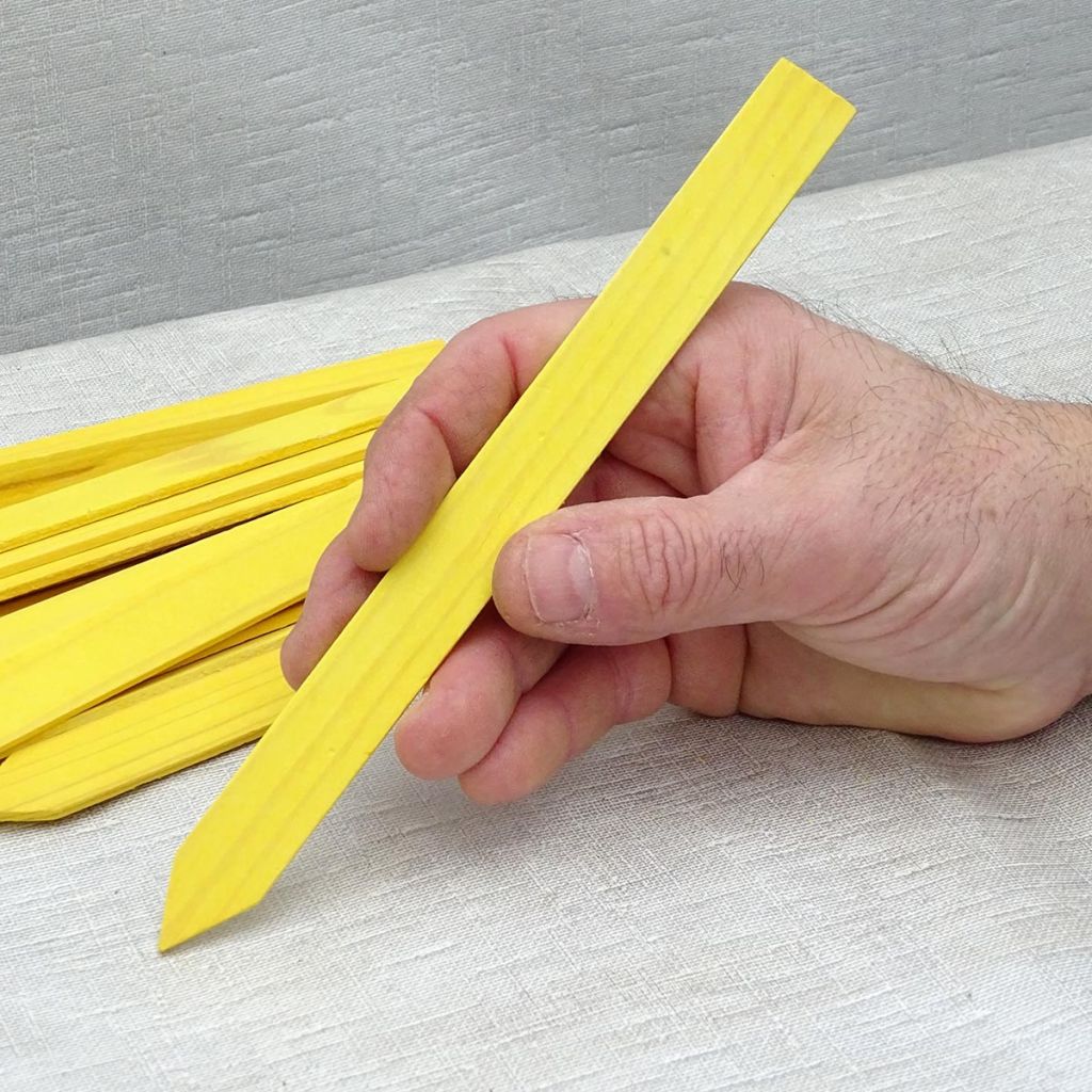 Etichetta da piantare in legno giallo